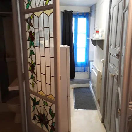 Allium Center - Clermont-ferrand - Lyon - Free Parking - Self-check-in ! Apartment Thiers